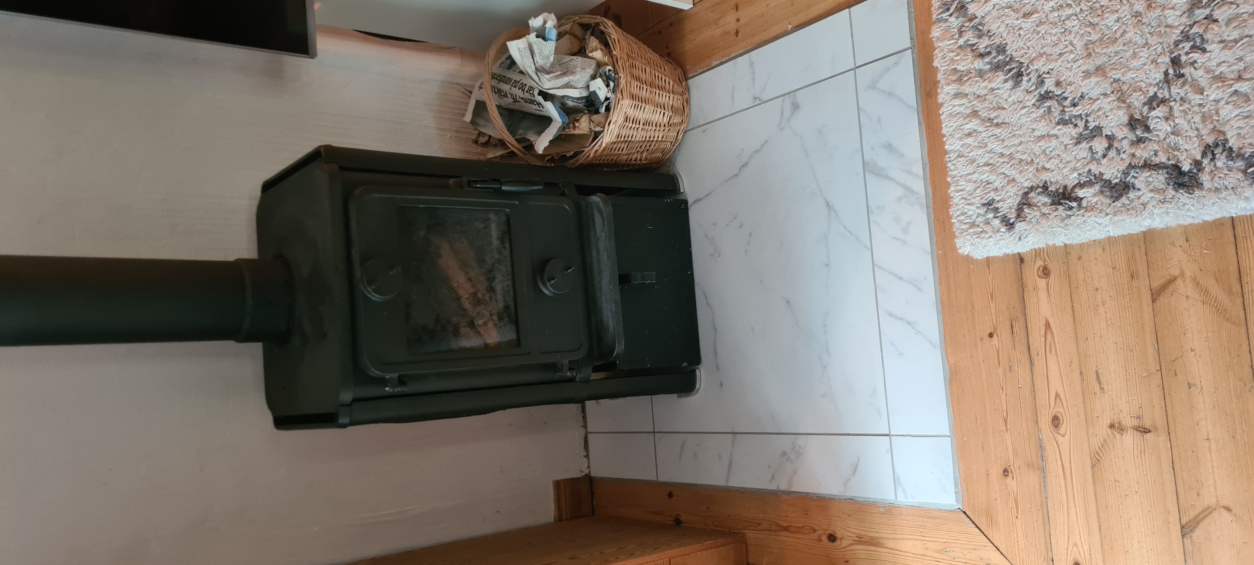 New tiles under the stove